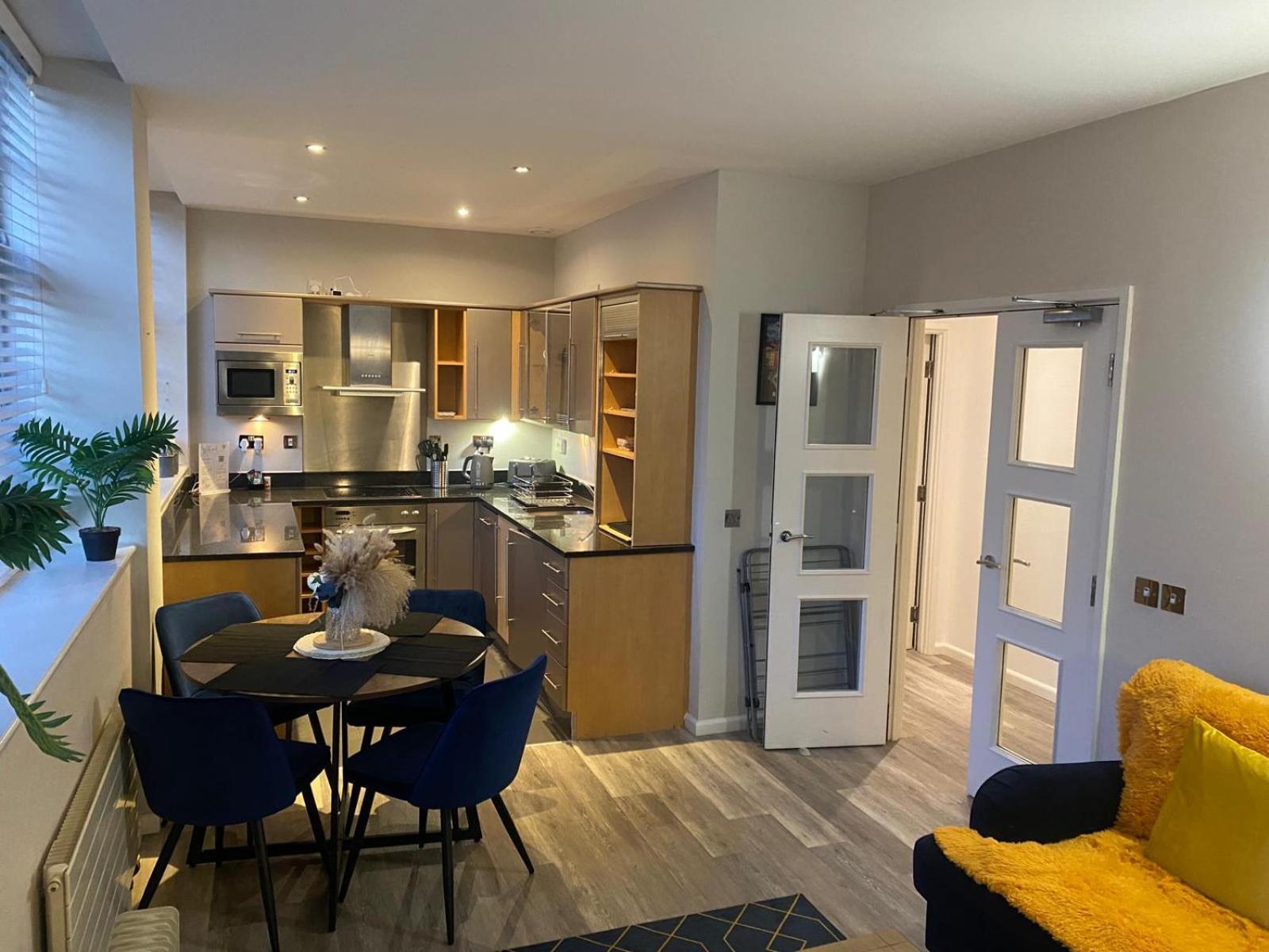 Your Holiday & Home Brighton Екстериор снимка